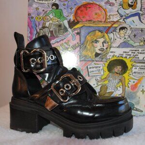 Black & Silver Cut Out Leather Chunky Platform Bootie - JEFFREY CAMPBELL - W7.5